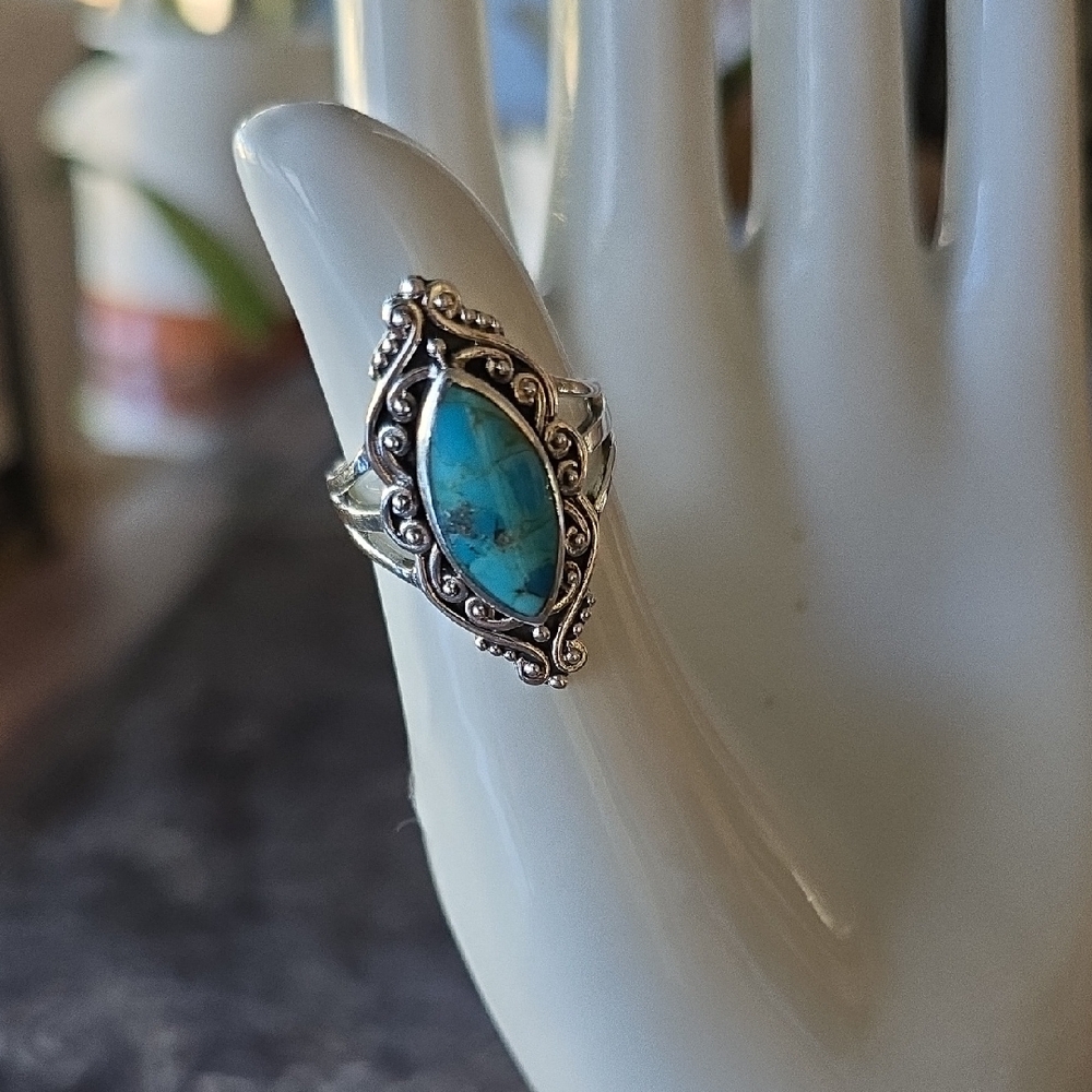 925 Sterling Silver Turquoise Ring~Sz 8.5